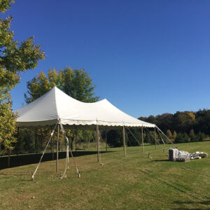 20' x 30' Rope & Pole